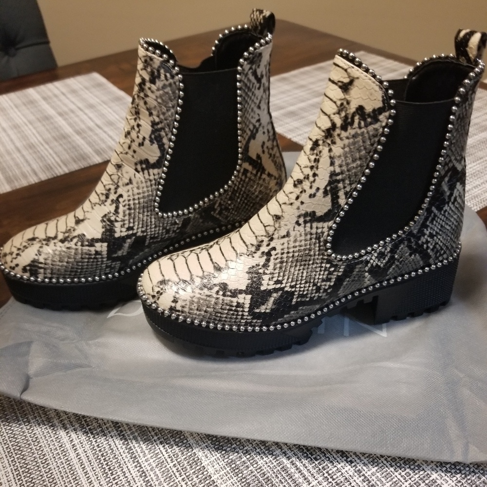 Stunning Snake Skin Print Combat Boots